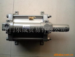 廈門樂成貿易 專業工程機械配件供應商，提供全面的機械設備及配件產品列表